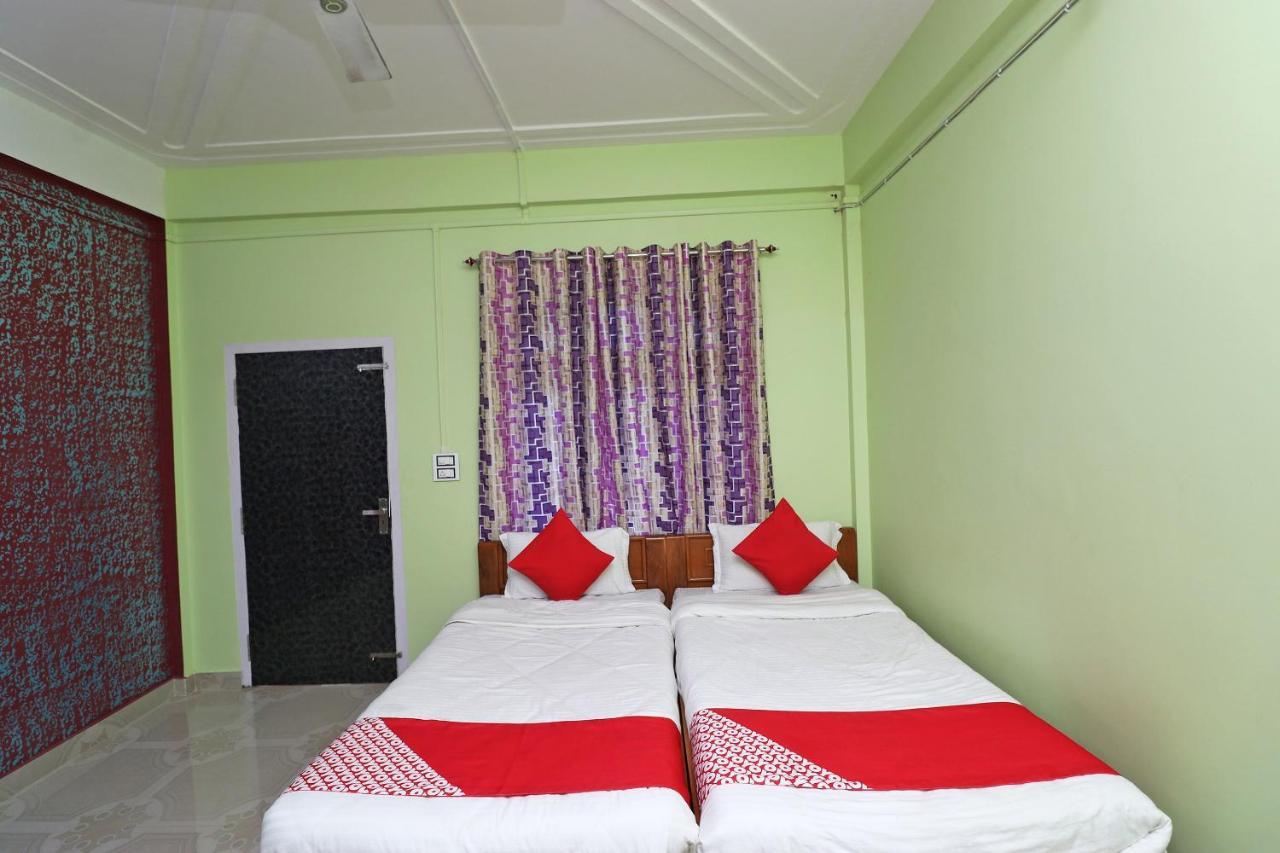 Oyo 30340 Sweet Hotel